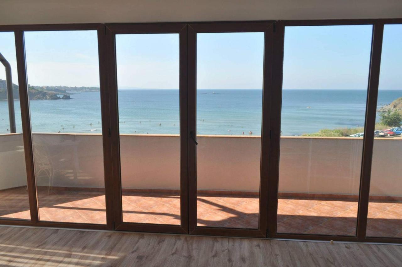 Toma'S Residence - Front Beach Carewo Zewnętrze zdjęcie