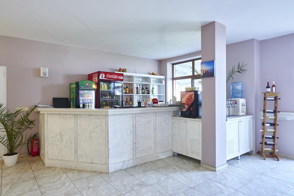 Toma'S Residence - Front Beach Carewo Zewnętrze zdjęcie